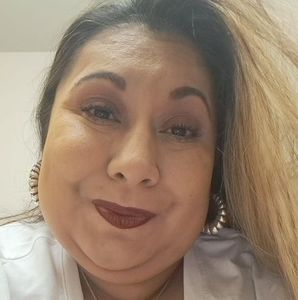 Meet your Posher, Perla